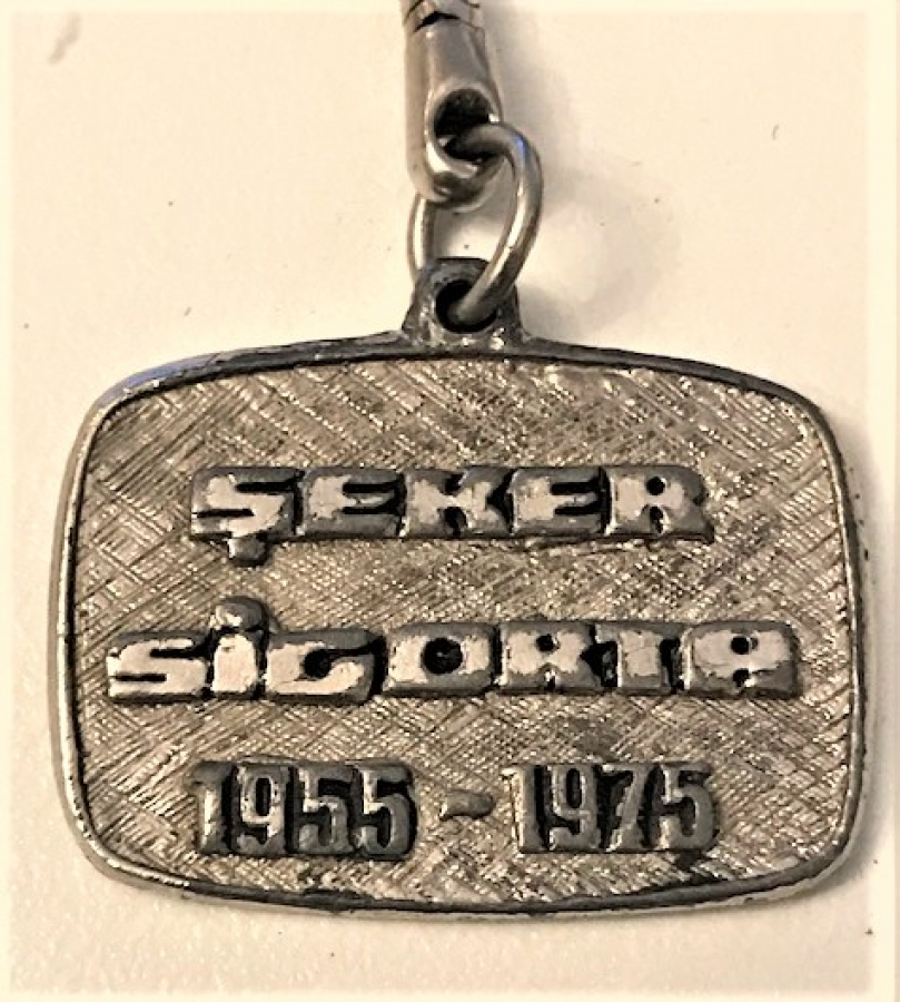 ŞEKER SİGORTA  1955 1975  20 YIL ANISINA METAL ANAHTARLIK