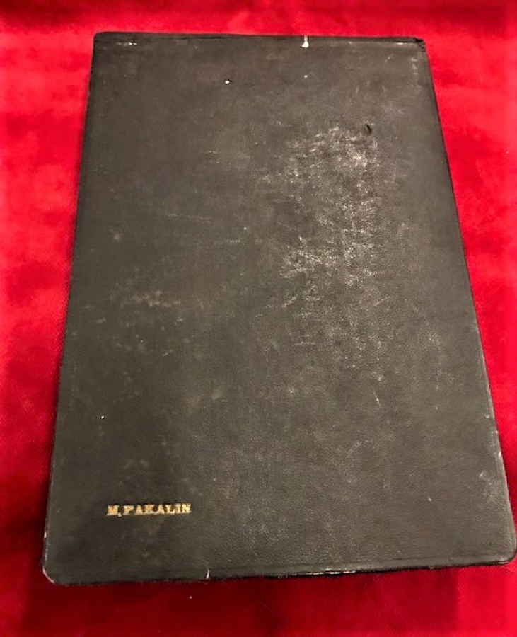 KARİKATÜRİST MELİH PAKALIN İMZALI SİYASI KERİKATÜRLERDEN OLUŞAN ALBUM  D. 1941 Ö. 2004