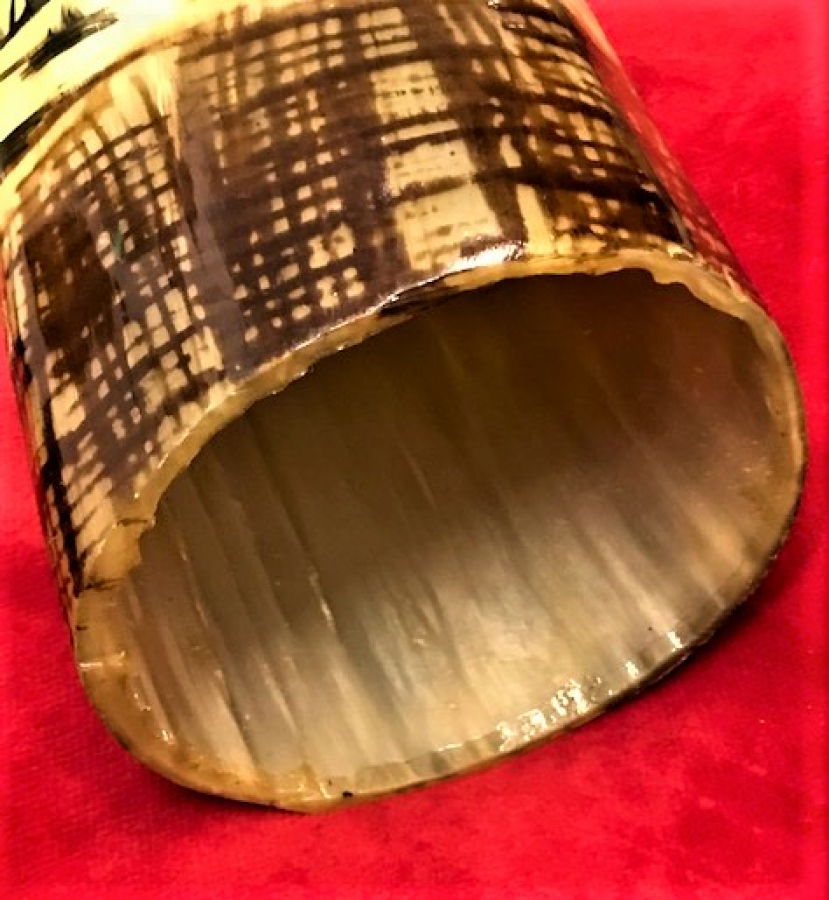 ÜZERİ EL BOYAMA KALEM İŞLEMELİ BÜYÜK BOYDA  BOYNUZ KADEH 30 CM BOYUNDA 