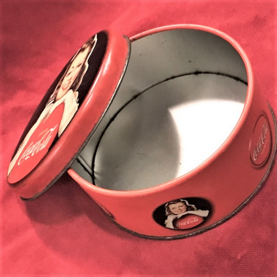 COCA COLA KAPAKLI TENEKE KUTU