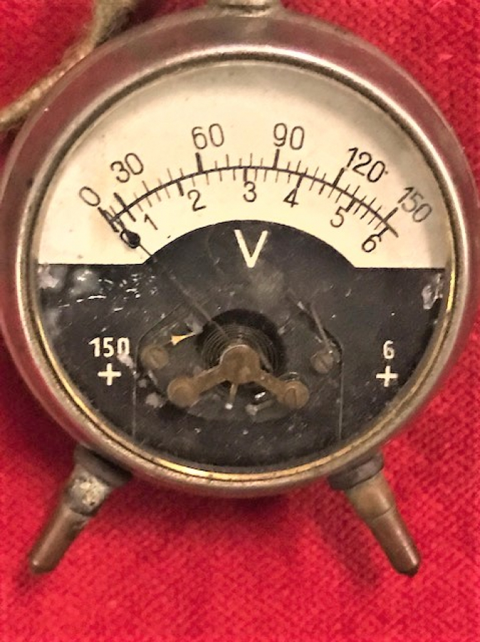 0-6 VE 0-150 VOLT ARASI  AC DC VOLTAJ OLCÜM ALETİ METAL 1930 VOLTMETRE