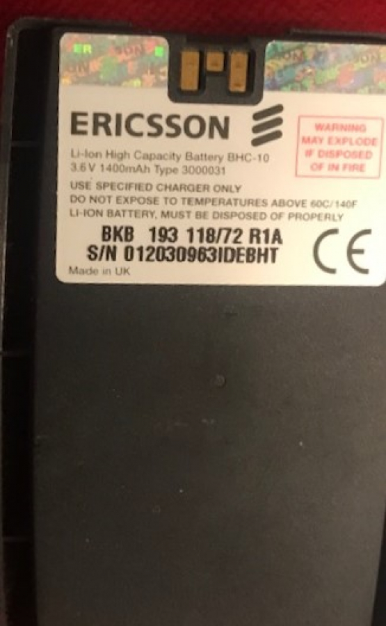  ERİCSSON T28 KAPAKLI CEP TELEFONU
