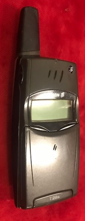  ERİCSSON T28 KAPAKLI CEP TELEFONU