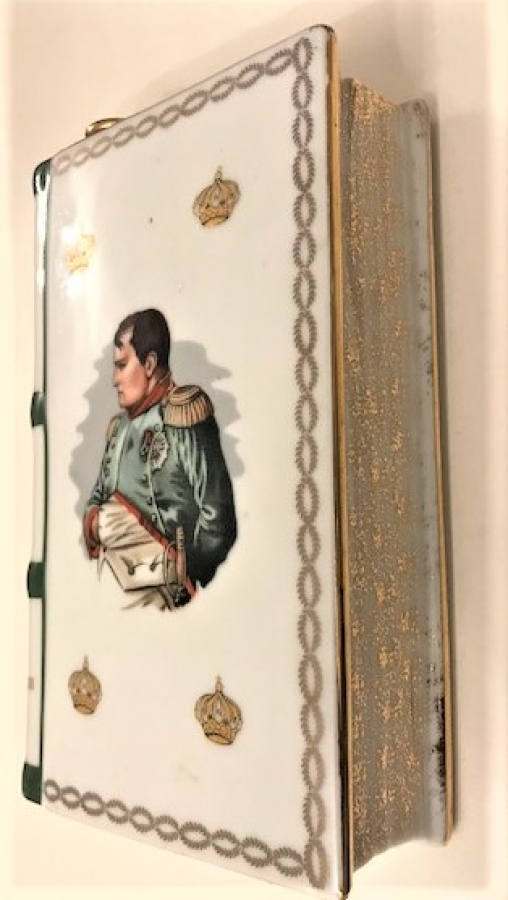 BERNARDAUD LİMOGES FRANCE NAPOLEON PORSELEN VERMUT İÇKİ ŞİŞESİ 1769 - 1969  PORCELANA