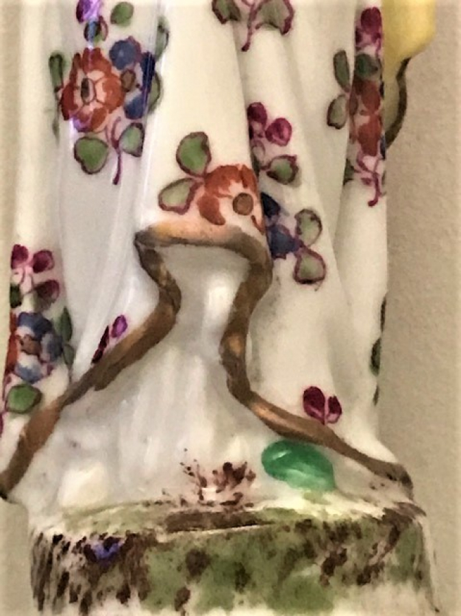 MAİYEN TAMAMEN EL İŞÇİLİKLİ ÇİFT PORSELEN BİBLO 1814 DAMGALI 12 CM BOYUNDA 