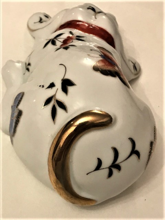 PORSELEN EL İŞCİLİKLİ SOUK DAMGALI BİBLO KÖPEK