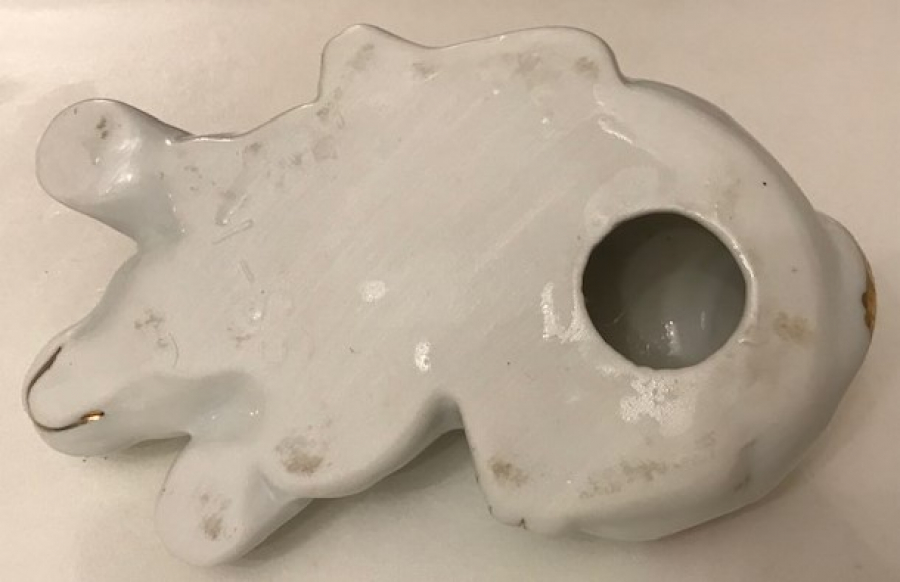 PORSELEN EL İŞCİLİKLİ SOUK DAMGALI BİBLO KÖPEK