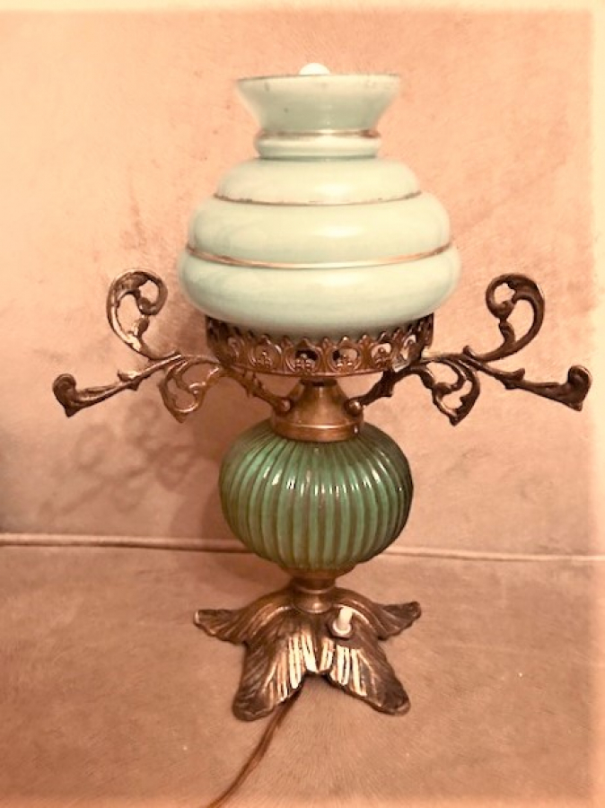 YEŞİL OPAL CAM PİRİNC GÖVDE BAŞ UCU ELEKTİRİKLİ ABAJUR