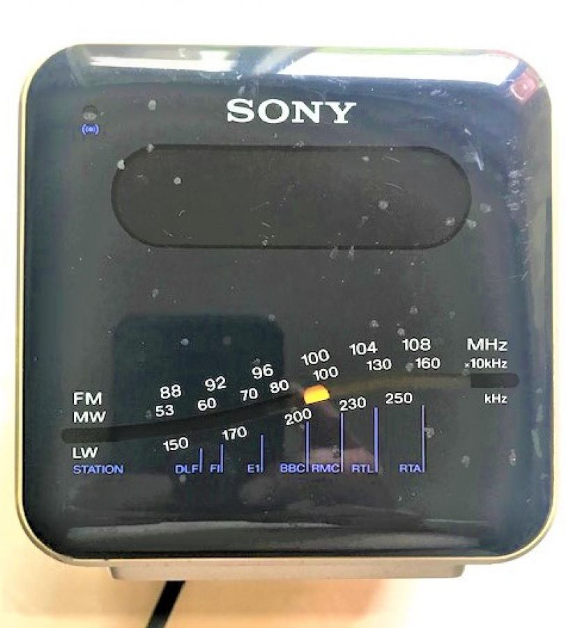 DIGICUBE SONY ICF-C101L  DİJİTAL 3 BAND RADİO ALARM SAAT