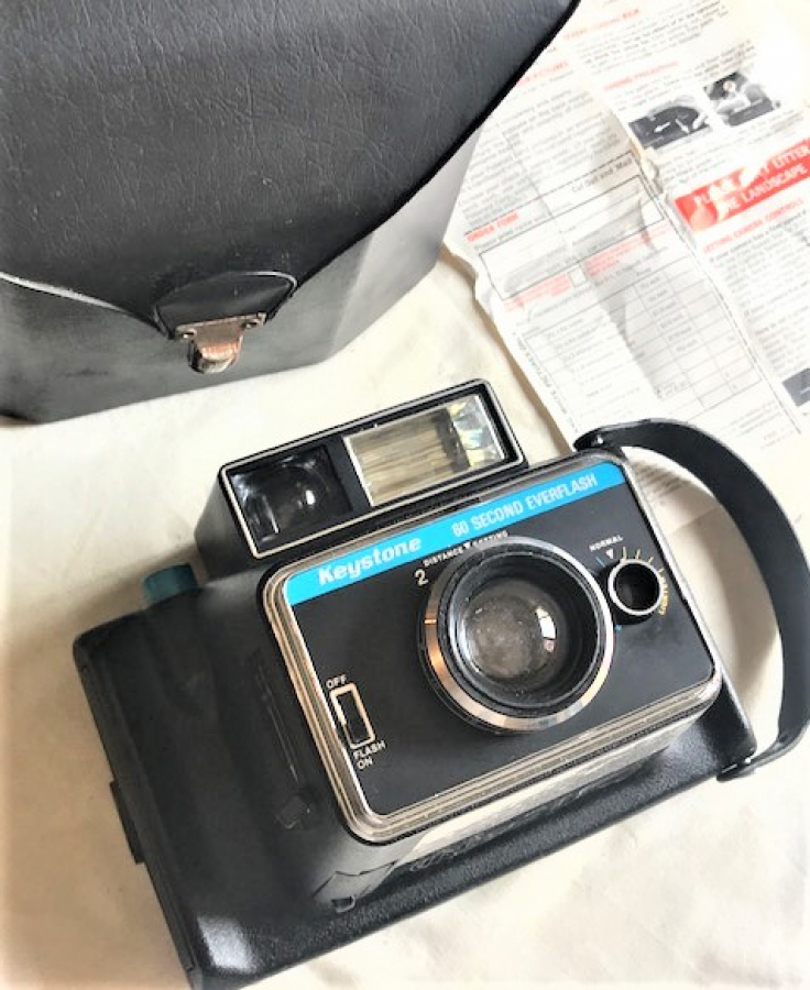 USA KEYSTONE 60 SECOND EVERFLAŞH CAMERE KULLANMA TALİMATI VE ORJINAL CANTASINDA