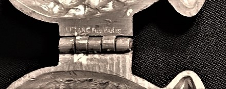 1920 FRANSIZ  CUKULATA KOZALAK KALIBI LG 902  LETANG FILS PARIS  CİFT KAPAK MENTEŞELİ