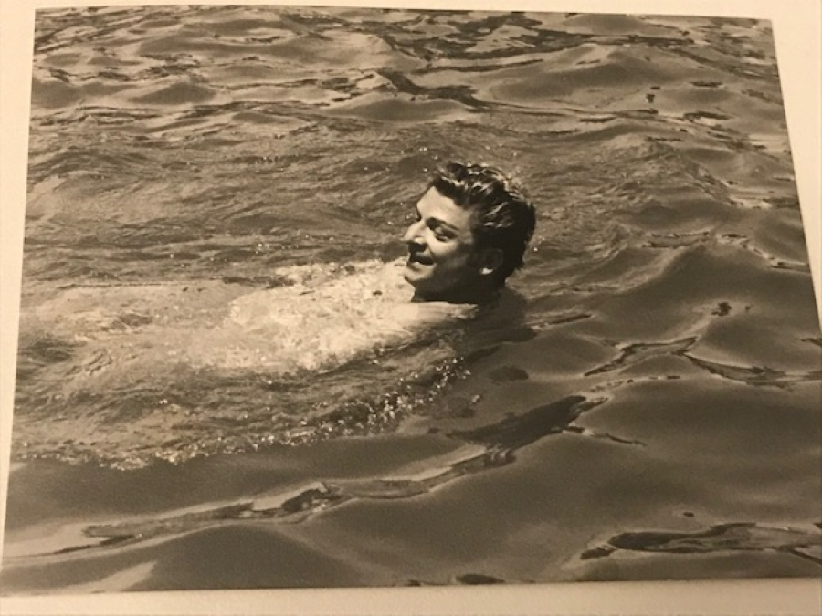 1970 Lİ YILLARA AİT  SANAT GÜNEŞİMİZ ZEKİ MÜREN İN ORJİNAL SİYAH BEYAZ FOTOGRAFLARI  10.5 X 8 