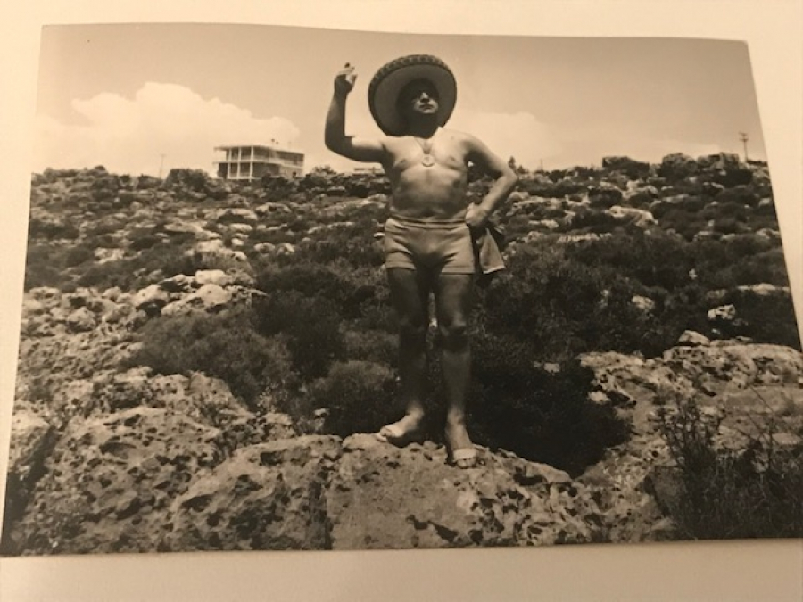 1970 Lİ YILLARA AİT  SANAT GÜNEŞİMİZ ZEKİ MÜREN İN ORJİNAL SİYAH BEYAZ FOTOGRAFLARI  10.5 X 8 