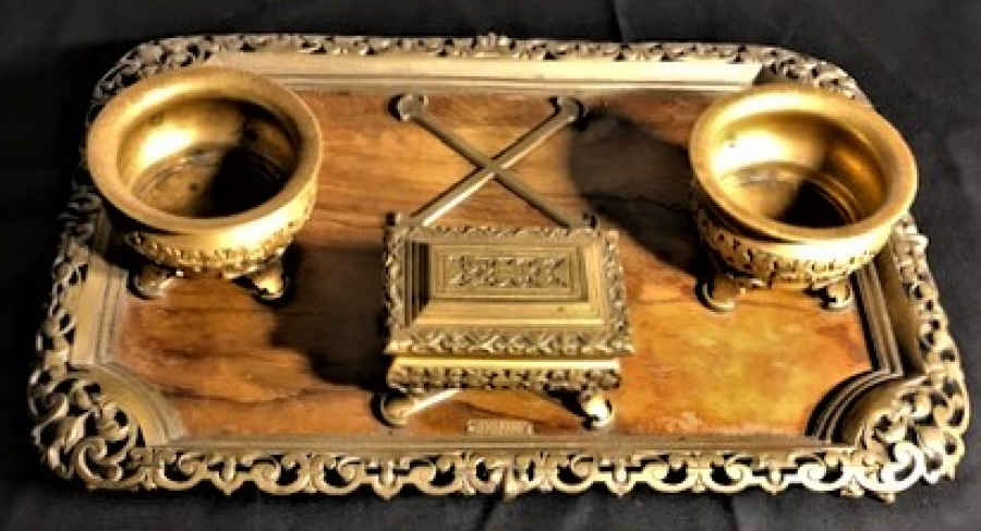 AUG KLEIN PARİS MASA ÜZERİ BRONZ YAZI HOKKA TAKIMI 5 PARCA AHŞAP KISMI GÜL AGACI