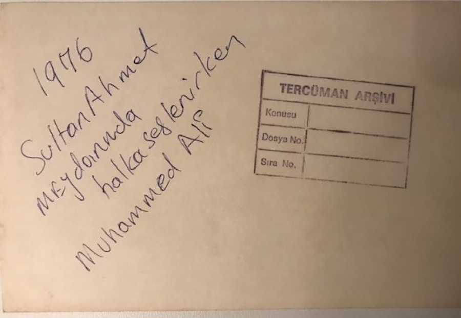 MUHAMMED ALİ CUMA NAMAZINDA 1976 ORJİNAL SİYAH BEYAZ FOTOGRAF