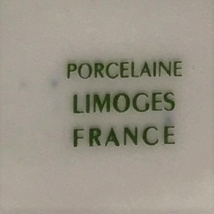 PORCELAINE LİMOGES FRANCE  BÜYÜK BOY KOBALD VE ALTIN CEKME İNSİYALLİ CİFT FİNCAN