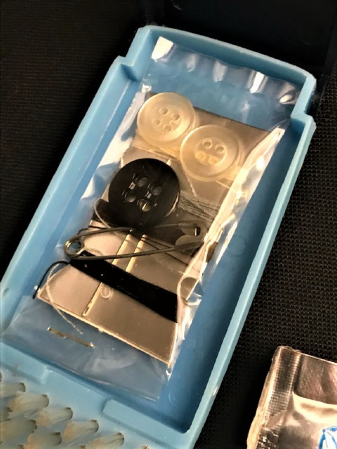 SAUDİA HAVA YOLLARI UCAKDA YOLCULARA VERİLEN EŞENTİYON ÜCRETSİZ HEDİYE 