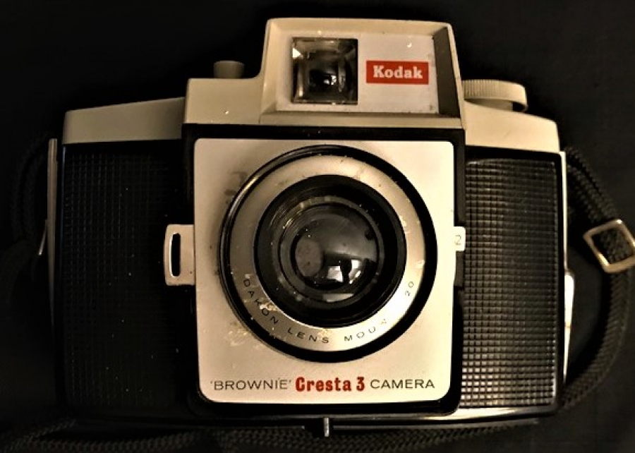 BROWNİE GRESTA 3 CAMERA KODAK LİMİDET LONDON FOTOGRAF MAKİNESİ 