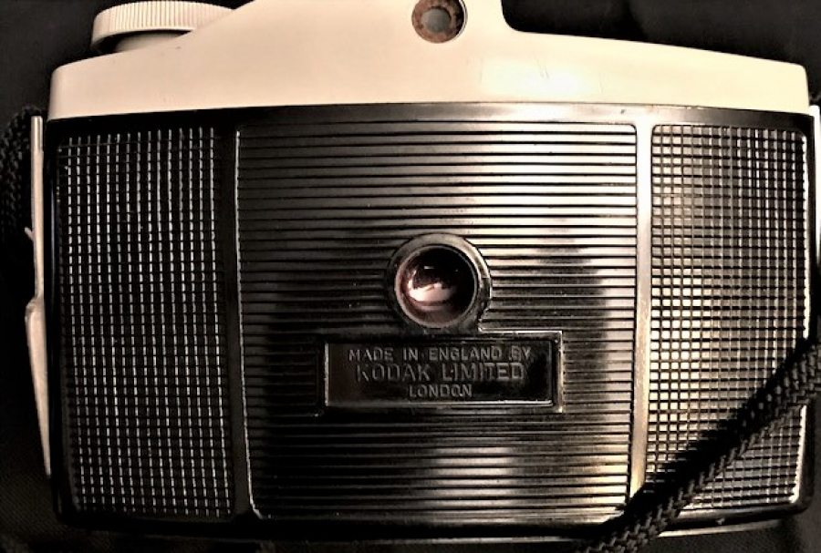 BROWNİE GRESTA 3 CAMERA KODAK LİMİDET LONDON FOTOGRAF MAKİNESİ 