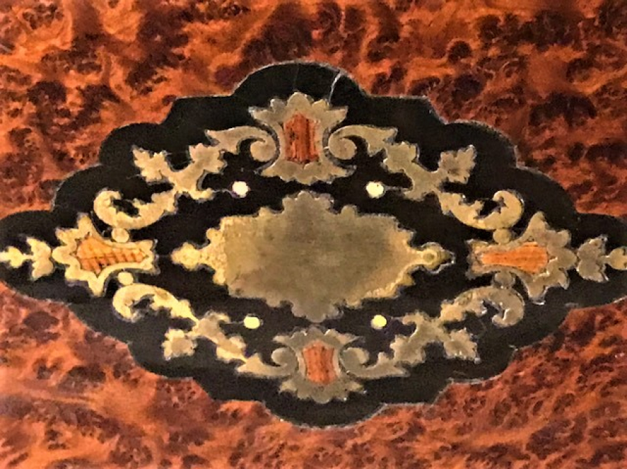 MARKUTERİ  KAKMA İŞCİLİK AHŞAP KAPAKLI KİLİTLİ BAR İÇKİ TAKIMI FRANSIZ