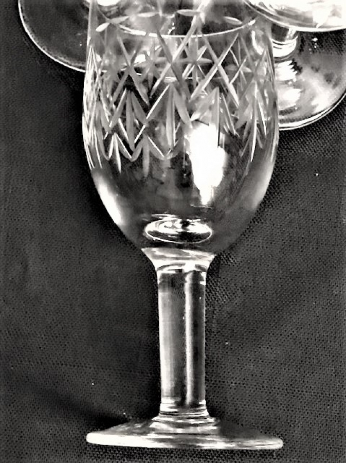 6 ADET AYAKLI KESME KADEH 