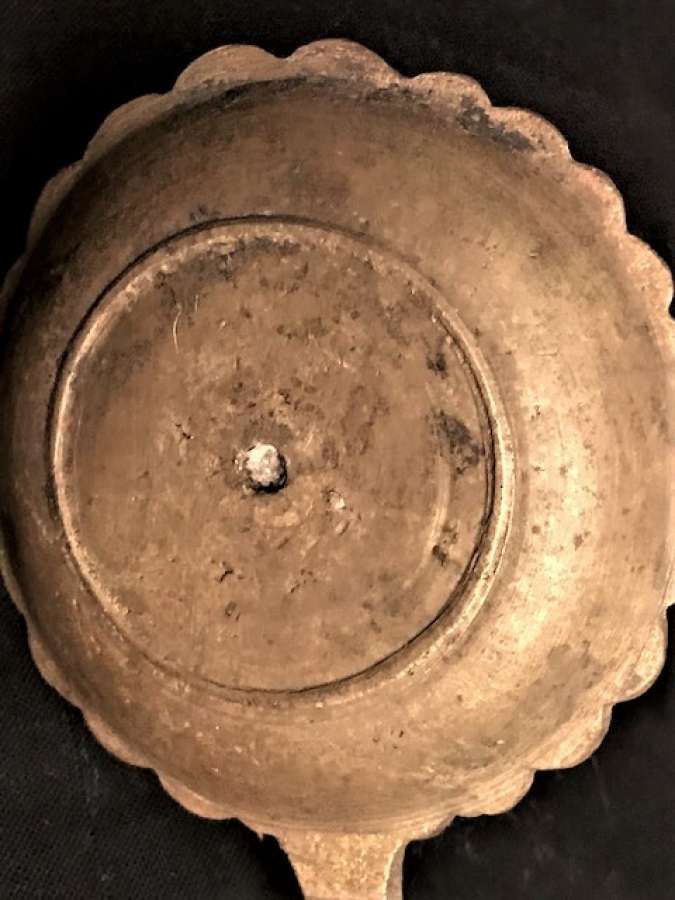 OSMANLI  DAMGALI BRONZ KULPLU EL TUTMA MUMLUK ŞAMDAN