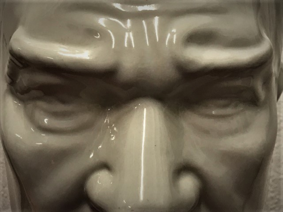 NADİR ECZACIBAŞI BEYAZ SERAMİK ATATÜRK BÜST YÜKSEKLİK 40 CM ALT TABAN 17X19 CAP CM 34