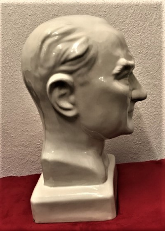 NADİR ECZACIBAŞI BEYAZ SERAMİK ATATÜRK BÜST YÜKSEKLİK 40 CM ALT TABAN 17X19 CAP CM 34