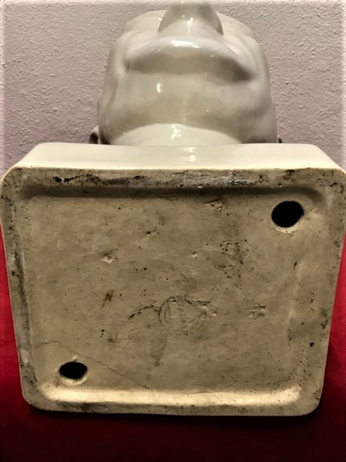 NADİR ECZACIBAŞI BEYAZ SERAMİK ATATÜRK BÜST YÜKSEKLİK 40 CM ALT TABAN 17X19 CAP CM 34