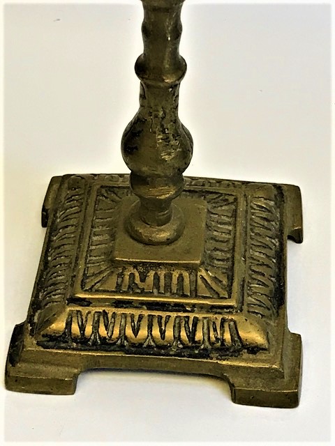 AYAKKABI İÇİN VİTRİN TEŞHİR STANTLARI 2 ADET PİRİNC FARKLI BOYLARDA 1960 LI YILLAR