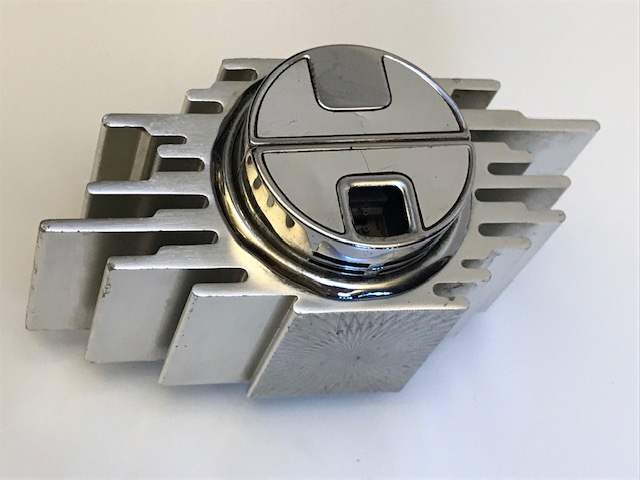 SAROME PIEZO ELECTRIC GAS LİGHTER CAKMAK  METAL MASA CAKMAGI GAZLI VE MANYETOLU 