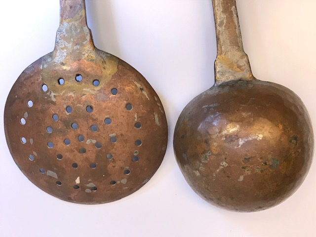 OSMANLI TEKKE İŞİ DÖGME BAKIR BÜYÜK BOY KEPCE KEVGİR İKİLİ TAKIM