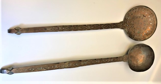 OSMANLI TEKKE İŞİ DÖGME BAKIR BÜYÜK BOY KEPCE KEVGİR İKİLİ TAKIM