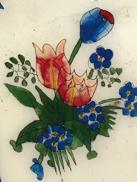 SİNOP CEZA EVİ İŞİ EL YAPIM CAM EL BOYAMA CİCEK GEYİK MOTİFLİ KUPLU TEPSİ