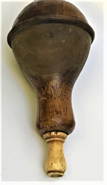 OSMANLI DÖNEMİ AHŞAP  VE KEMİK ACMA KAPAMA ANAHTARI HİZMETKAR UŞAK BAKICI CAGIRMA İŞARET ZİL DÜGMESİ