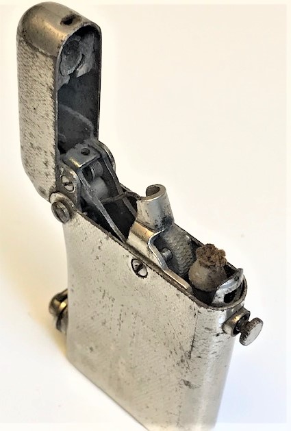 OSMANLI VE İSLAM DUNYASI İÇİN ÜRETİLEN 920 LİGHTER THORENS PATENT FAB SUISSE SWITZERLAND CARKLI TAŞLI BENZİNLİ CAKMAK