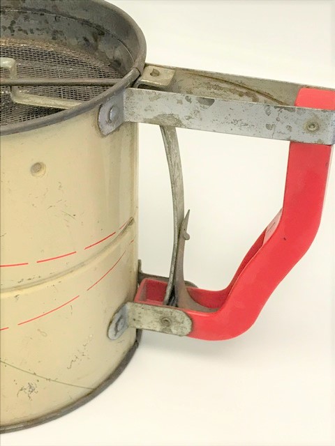 1930 TENEKE MEKANİK UN ELEME ALETİ 