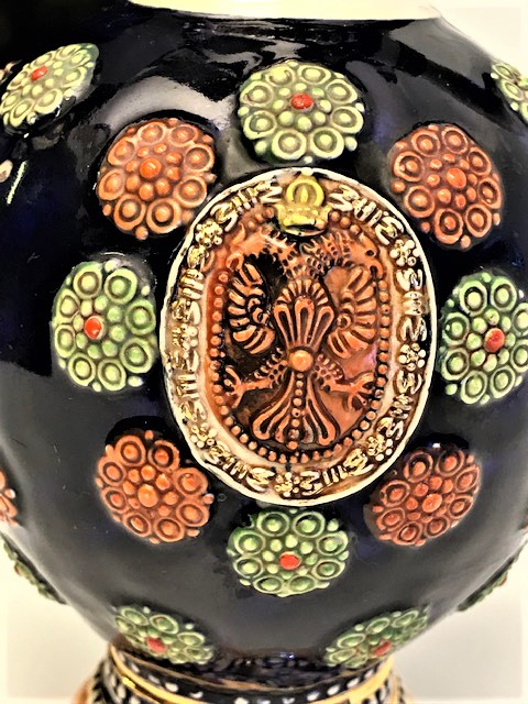 1950 ÜZERİ TAMAMEN EL İŞİ MİNE İŞCİLİKLİ KAPAKLI KRALİYET AİLESİ SERVİS SUNUM SURAHİSİ