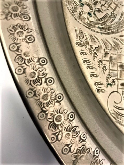 OSMANLI 3 AYAKLI GÜMÜŞ KAPLAMA  ÜZERİ KOMLE EL KALEM İŞİ  TAM  41 CM CAPINDA YUVARLAK TEPSİ