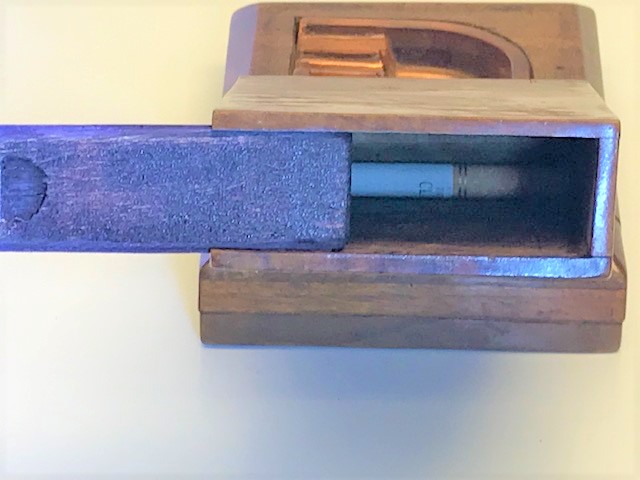 OSMANLI EL YAPIM AHŞAP SIGARA KUTUSU İÇERSİ CAM KULLUKLÜ