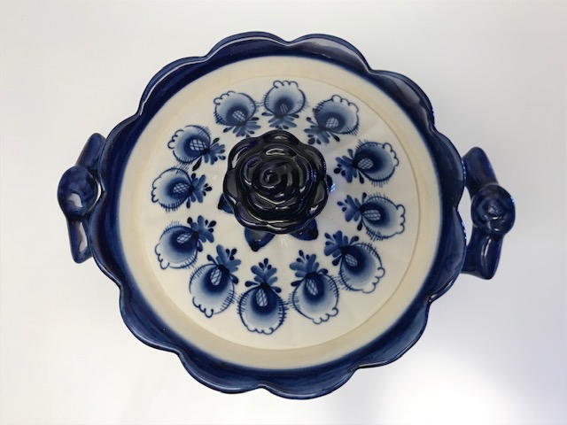 RUS CARLIK DÖNEMİ PORSELEN MAVİ BEYAZ KAPAKLI KASE RUSSİAN  BLUE WHİTE