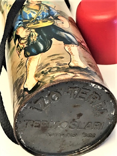 İZO TERM İÇİ CAM TERMOS DIŞI TENEKE ÜZERİ OSMANLI RESİMLERLE DÖŞENMİŞ KAPAKLI TERMOS