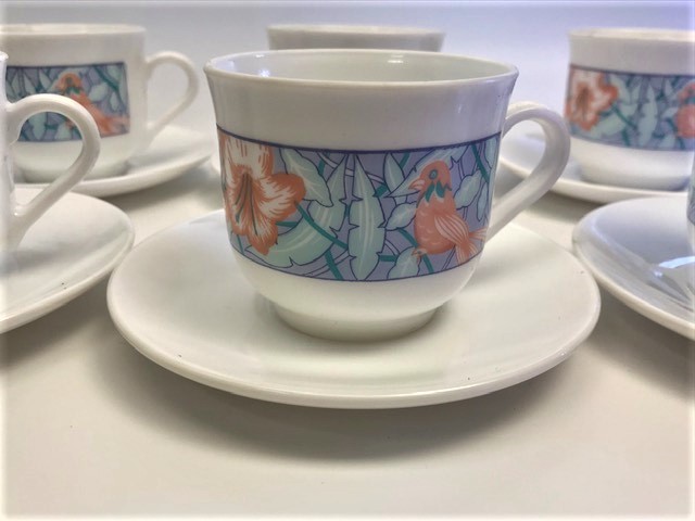 ARCOPAL SUT BEYAZ  ÜZERİ CİCEK VE KUŞ DESENLİ KAHVE TAKIMI FIRANSIZ 12 PARCA