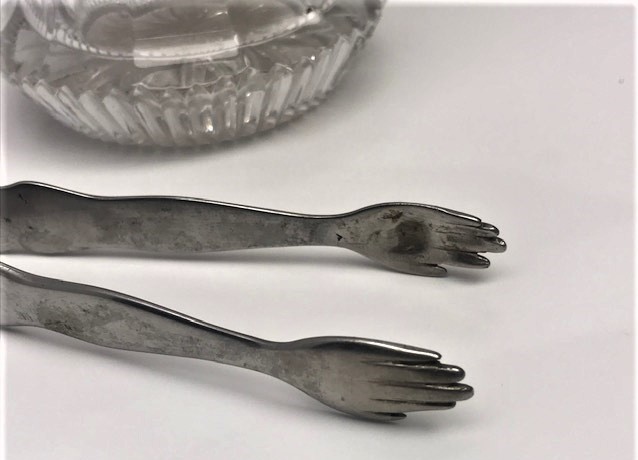 BOHEM KRISTAL ÜZERİ MİNE CİCEK KABARTMA EL İŞCİLİK  BUZLUK