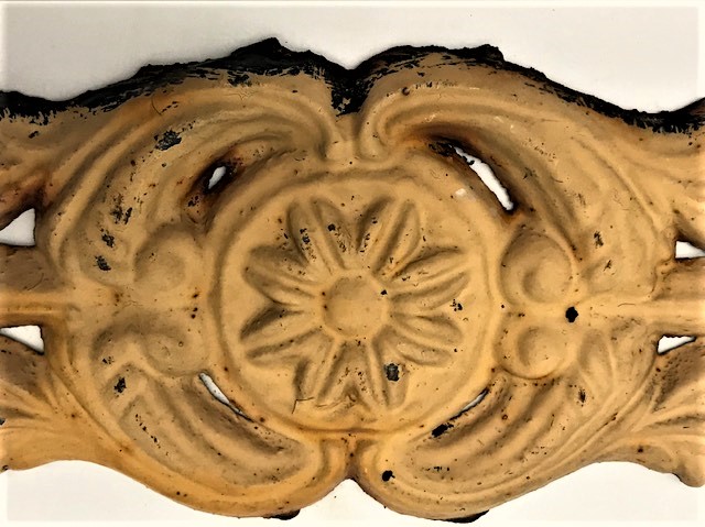 OSMANLI DUKKAN PANJUR KEPENK  ÜZERİ DÖKÜM FOTİFLİ SÜSLER