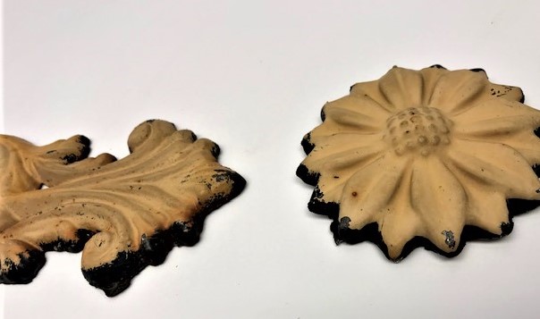 OSMANLI DUKKAN PANJUR KEPENK  ÜZERİ DÖKÜM FOTİFLİ SÜSLER