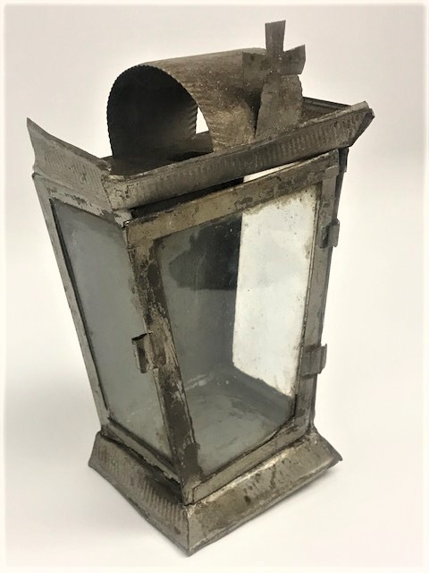 TENEKE CAMLI KAPAKLI KİLİSE  ADAK FENERİ CAM KAPAKLI TENEKE FENER MUM YAKILAN