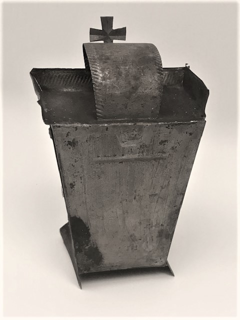 TENEKE CAMLI KAPAKLI KİLİSE  ADAK FENERİ CAM KAPAKLI TENEKE FENER MUM YAKILAN