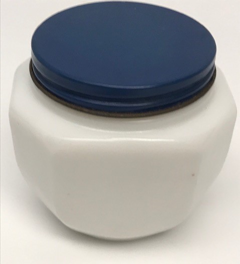 NIVEA 1915 OPALİN  MAVİ KAPAKLI NIVEA KIREM KAVANOZ KABI BEYAZ OPALİN ŞİŞESİNDE