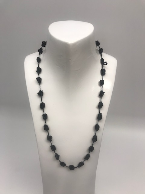 OSMANLI SİYAH CAM BONCUK SALKIM EL İŞİ  BAYAN KOLYE